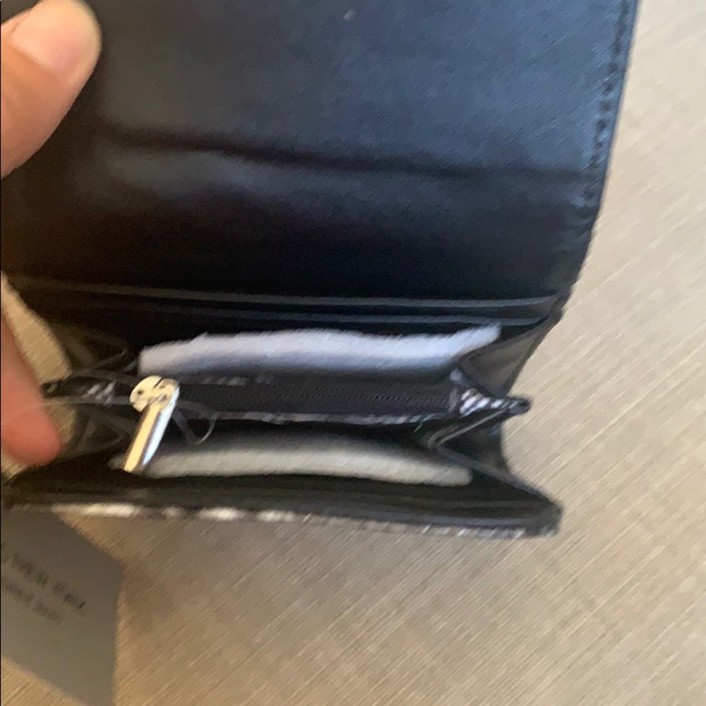 Wallet - Picture 3 of 3